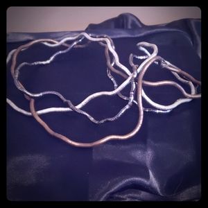 Necklace/bracelet